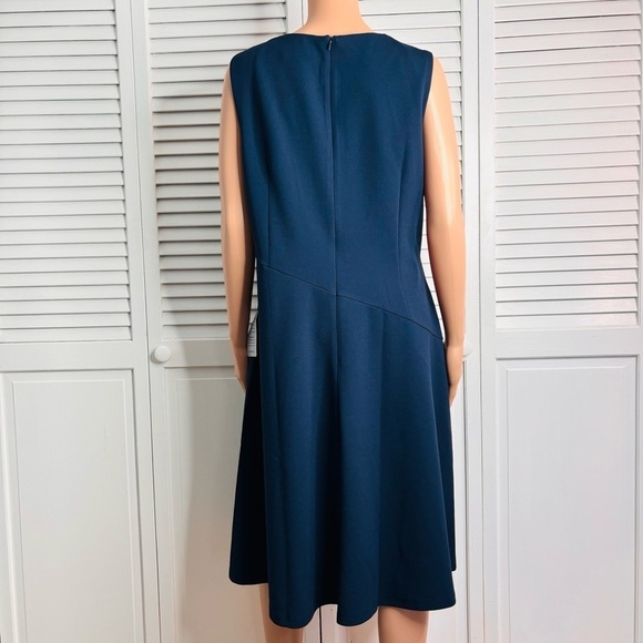 LONDON TIME Navy Blue Asymmetrical Detail Dress Size 16 - Picture 10 of 10